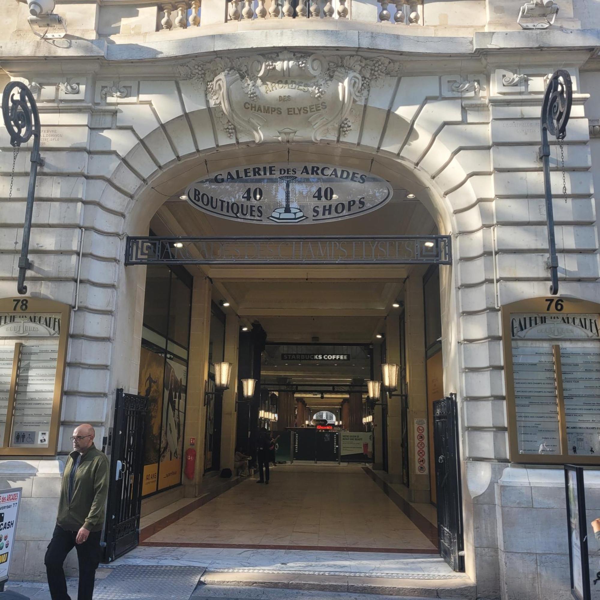 Bel Appartement Champs Elysees Avec 2 Chambres 巴黎 外观 照片